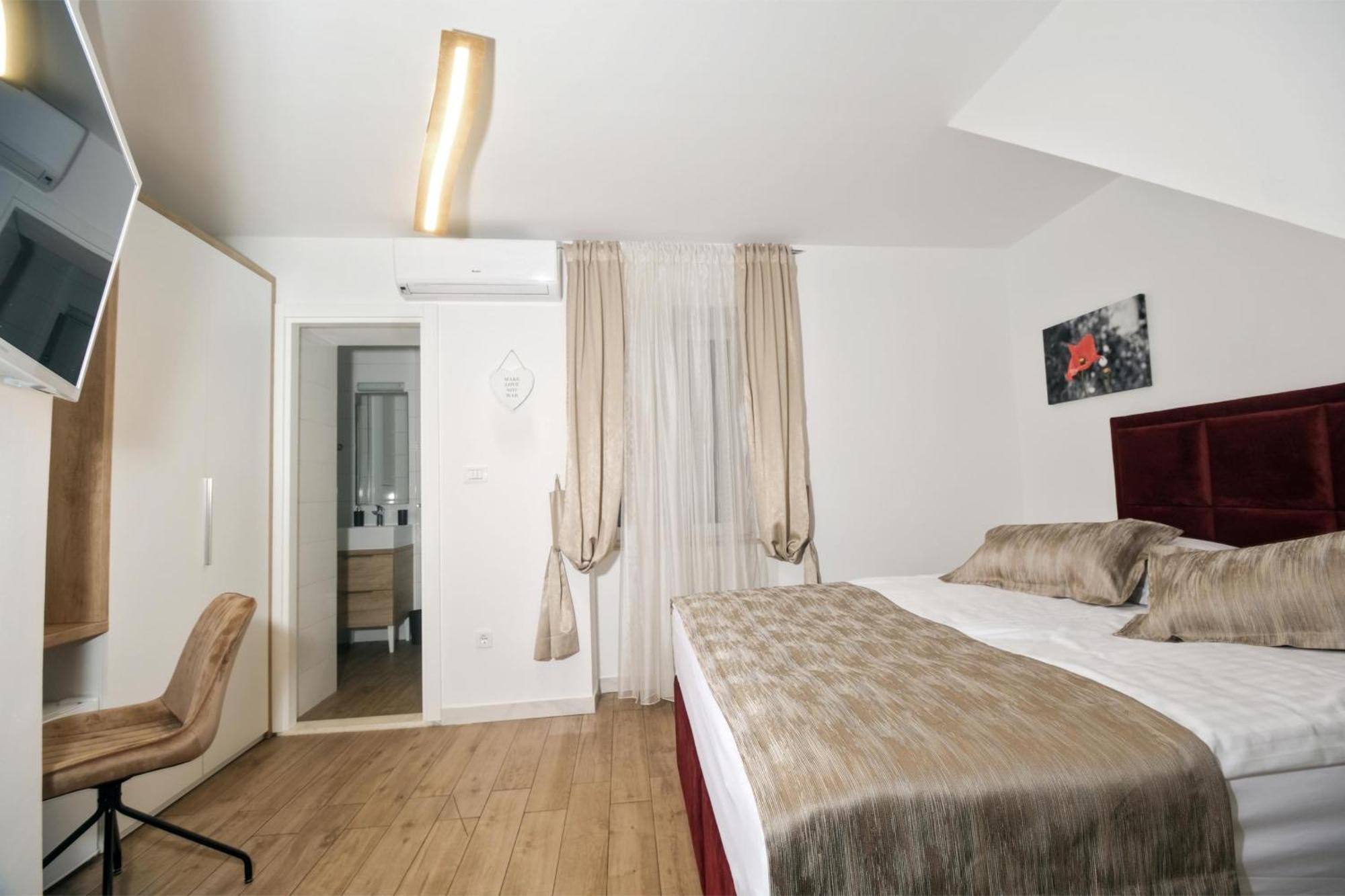 Guesthouse Bepa Split Exterior foto